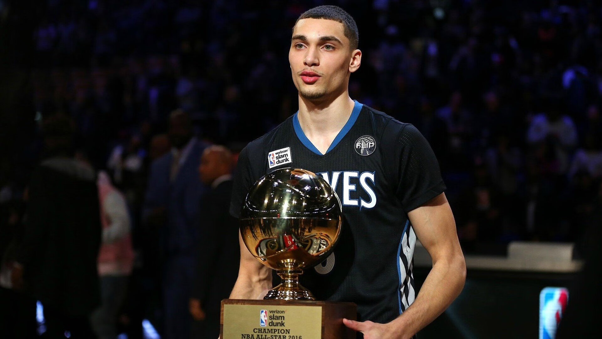 im电竞官方-深度分析：当季最具潜力的两个明星PK，明星潜力股