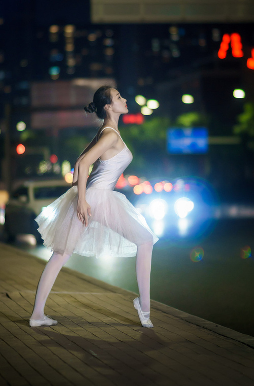 im体育在线登录入口地址-JDG团队举办电竞心理健康主题讲座，电竞心理现象